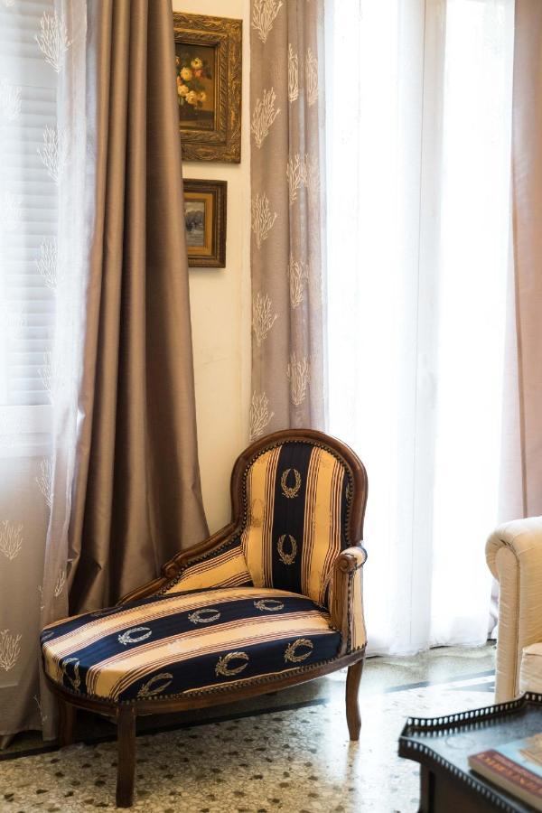 Koukaki Traditional Apartment أثينا المظهر الخارجي الصورة
